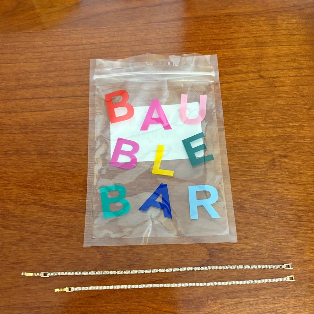 BaubleBar Gold Crystal Bracelets.
Selling larger 7.15 bracelet only.